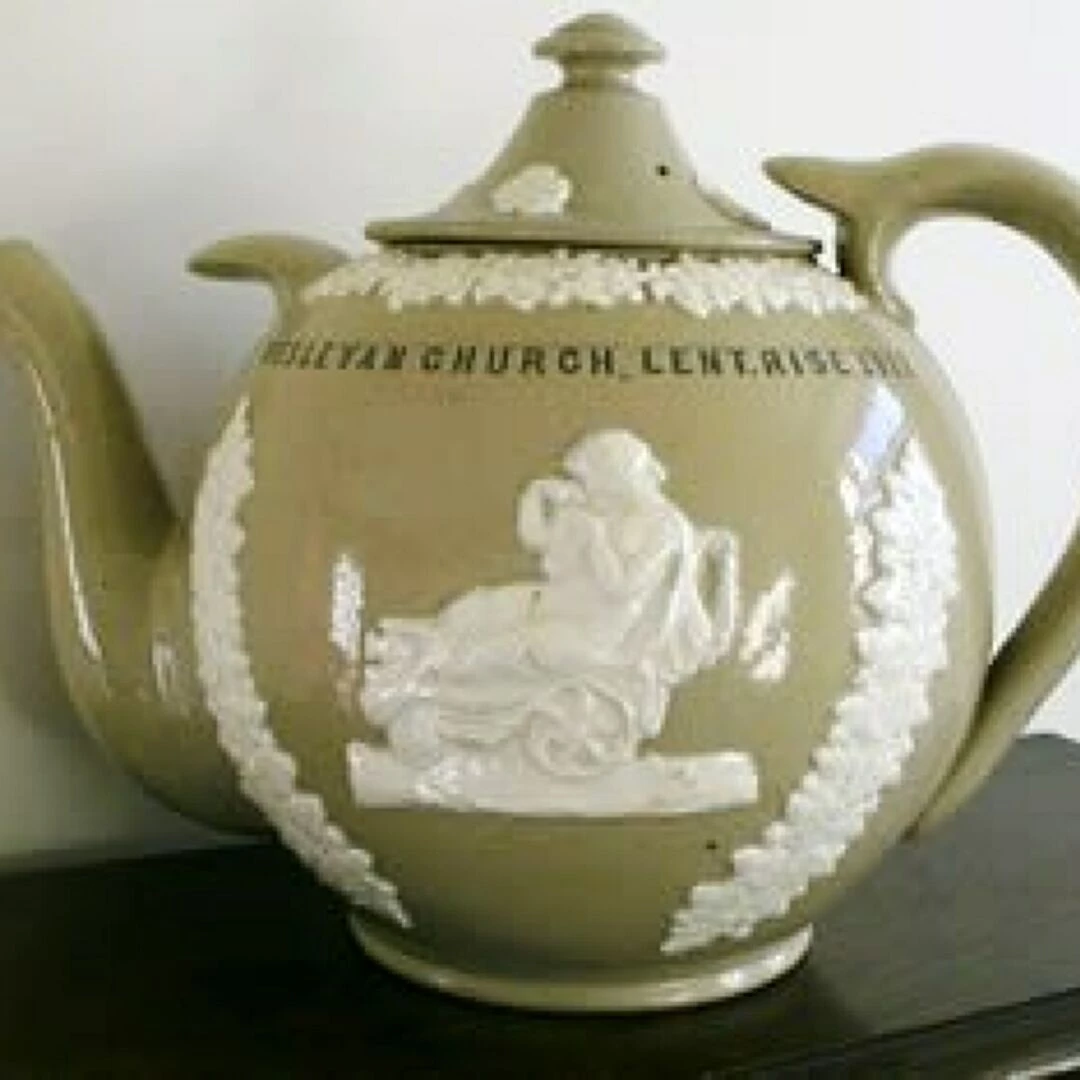 1911 souvenir teapot