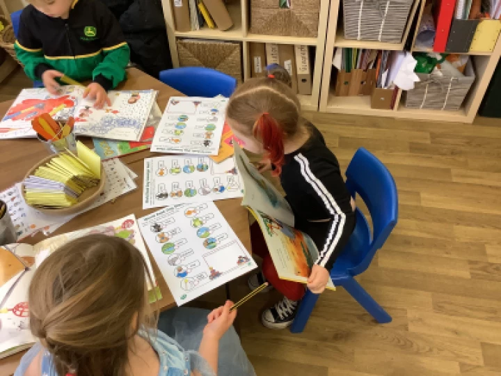 720276768e1a4e1e90b4148ccb57407b