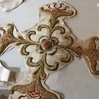 altar frontal work 01