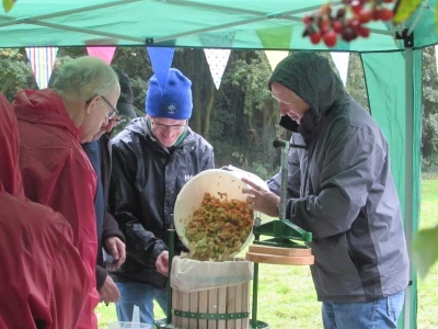 applepressing sstory