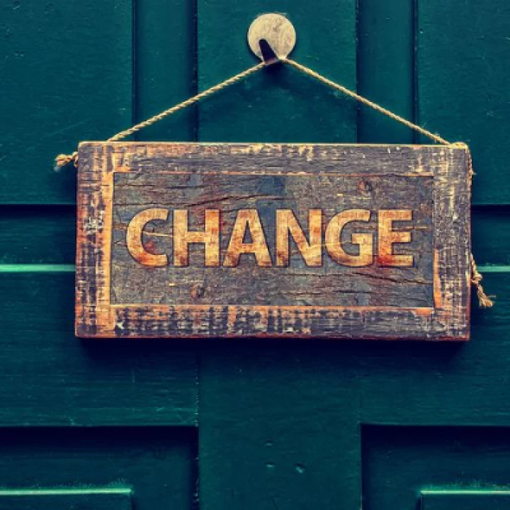 change sign