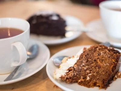 loss cafe tea and cake image