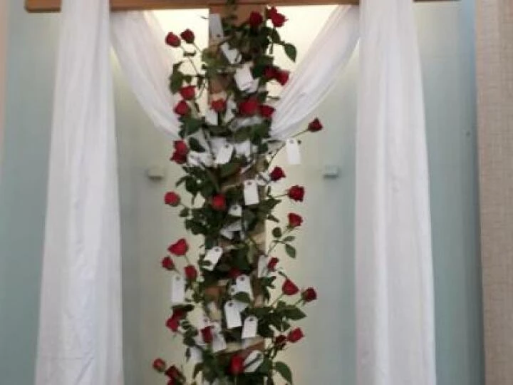 Addlestone Cross