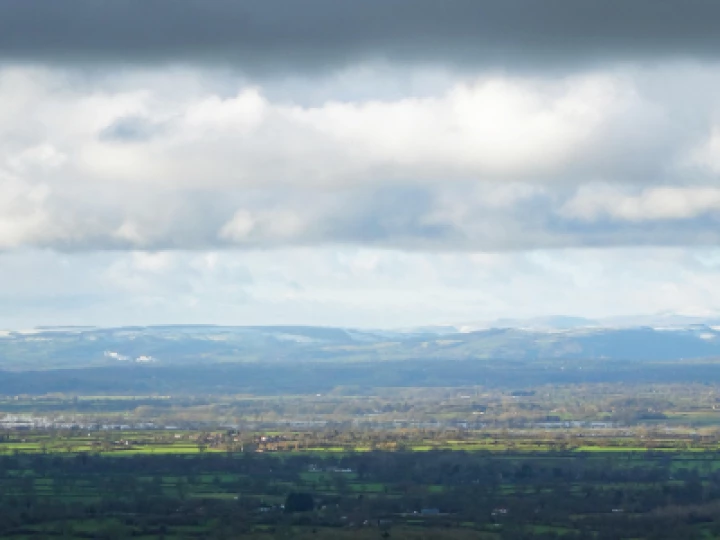 Dee Valley_s01826