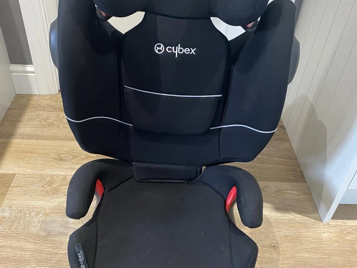 Child's car seat – Items for sale
