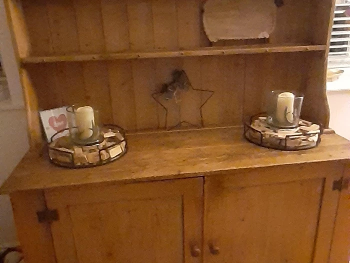Old pine kitchen dresser  – Items for sale