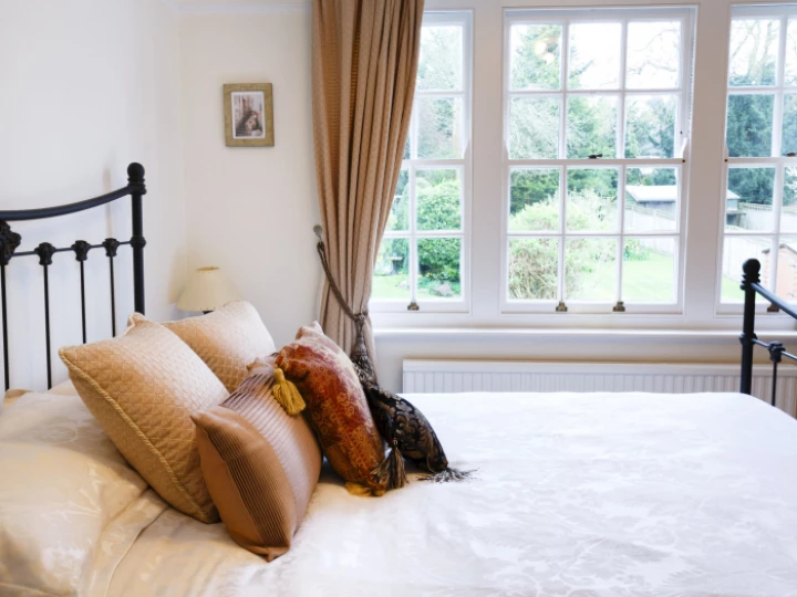 Sash windows in a bedroom