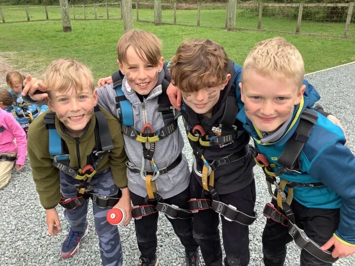 PGL 27