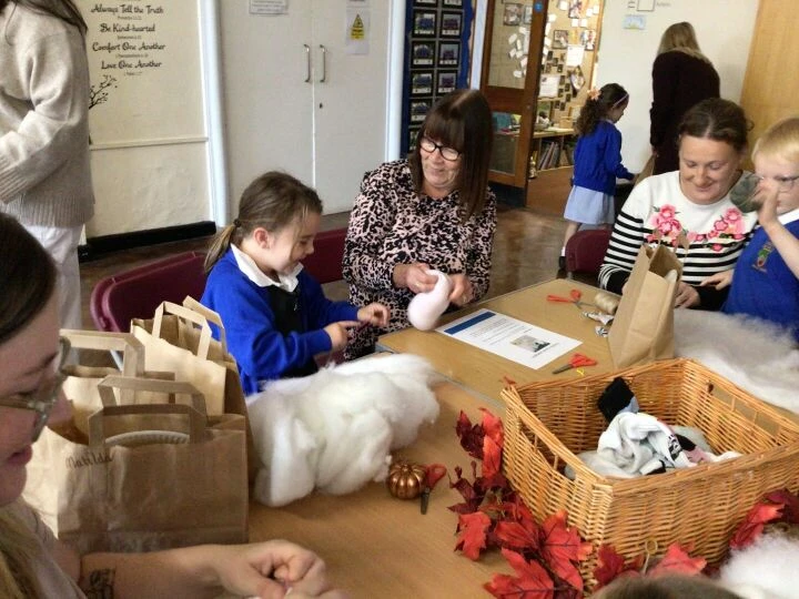 messy church y1