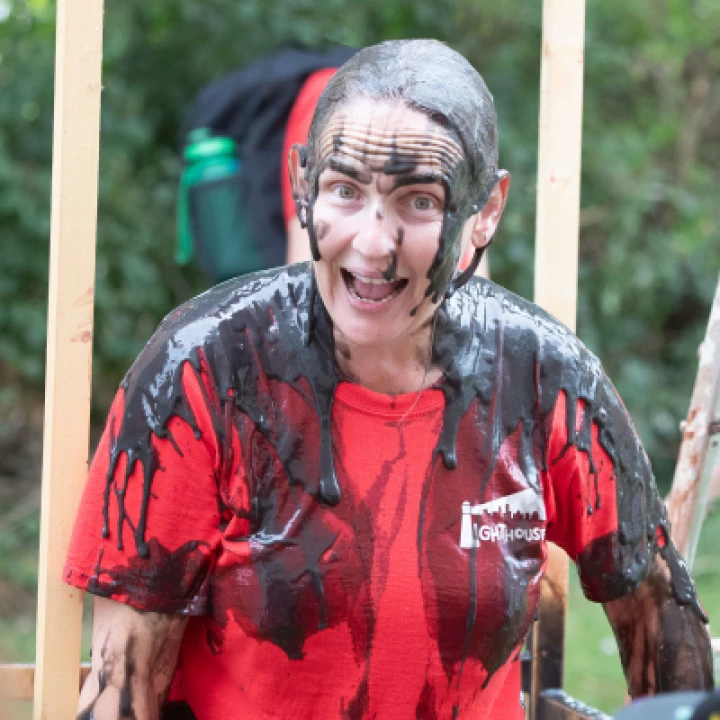 Cassa Gets Gunged
