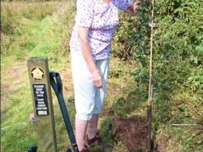 Margaret planting the first tree – Sept 2020