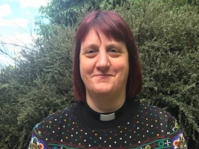Rev Claire Rawlinson