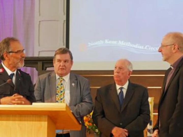 P1630878