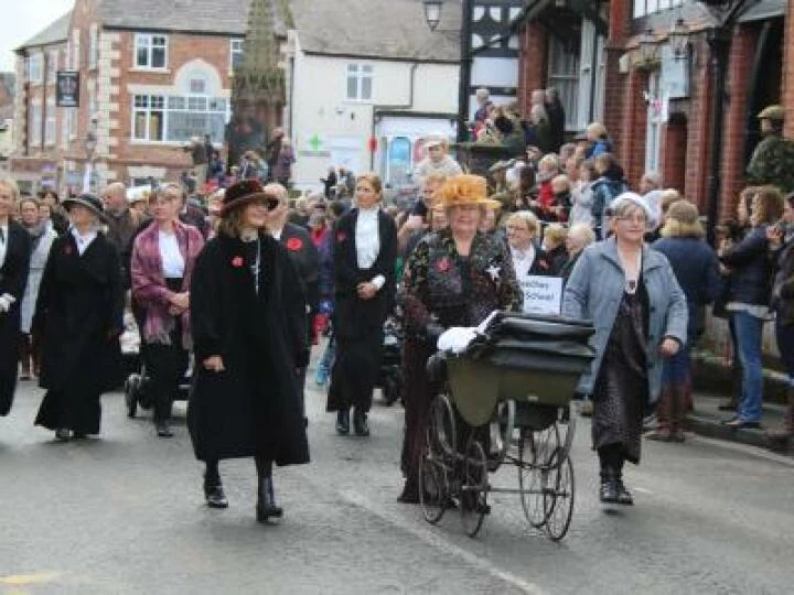 Parade 14