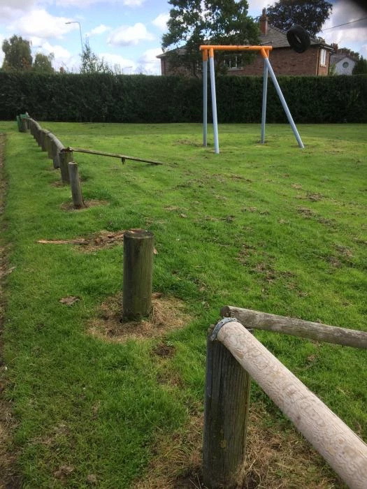 broken fence 1