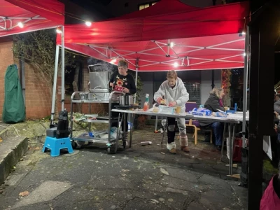 burger ladies at tmc christmas market 2022