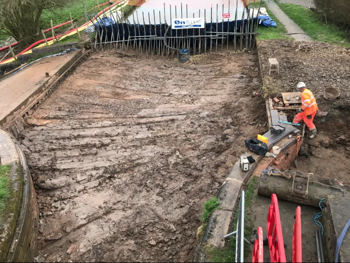 canal repairs 28th 03