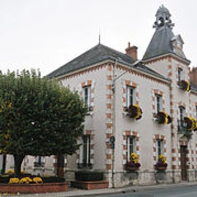 chevilly town hall