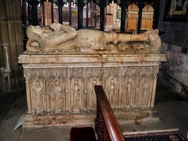 cholmondeley-family-tomb-in-st-oswald39s-church