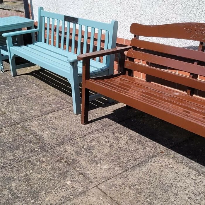 commemorative benches
