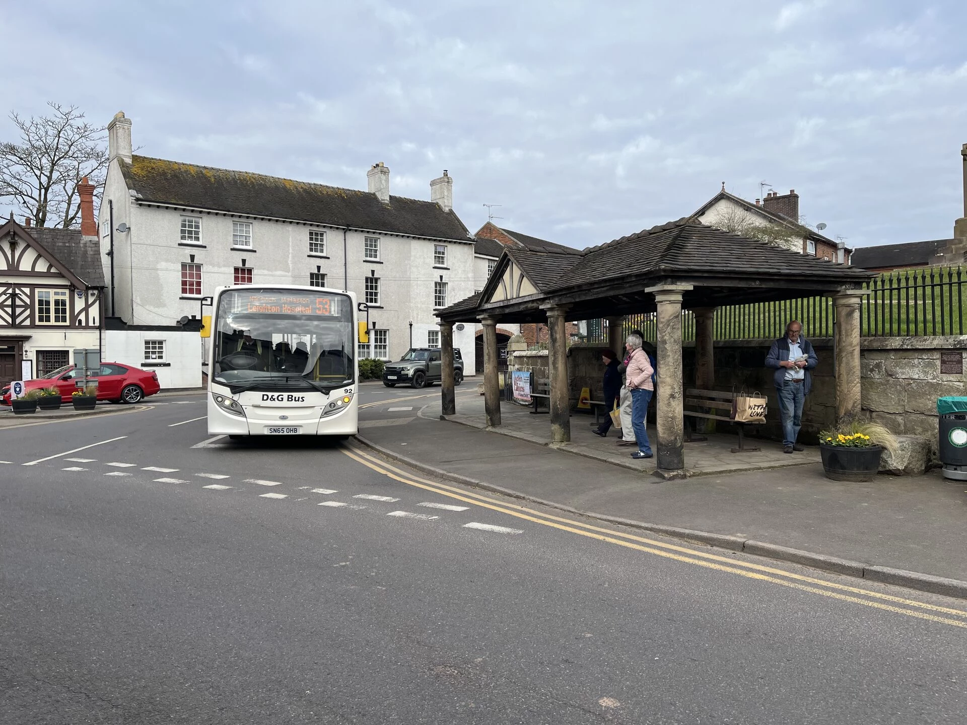 dg bus