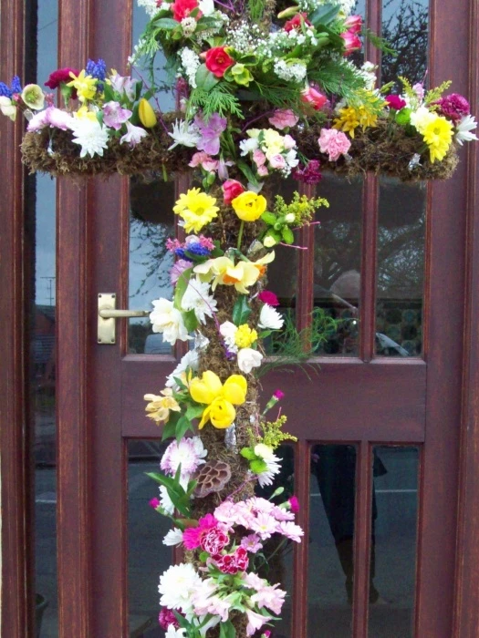 easter cross 3