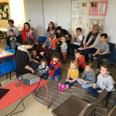 elston messy church 7
