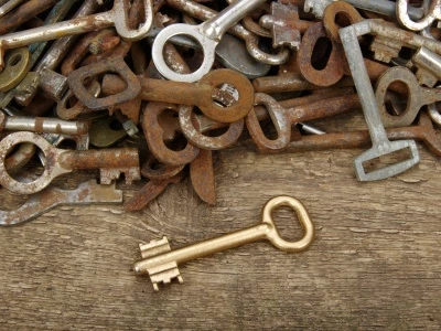 keys key lock prison