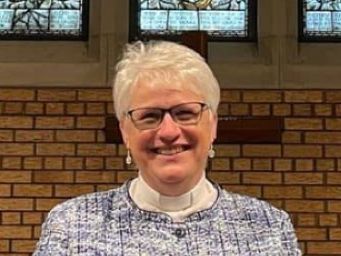 revd liz singleton