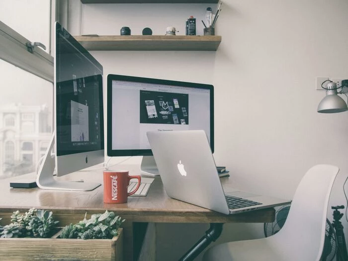 silver imac