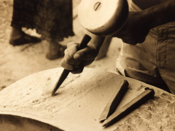 stonemasonstoolshistoryofstonemasonry