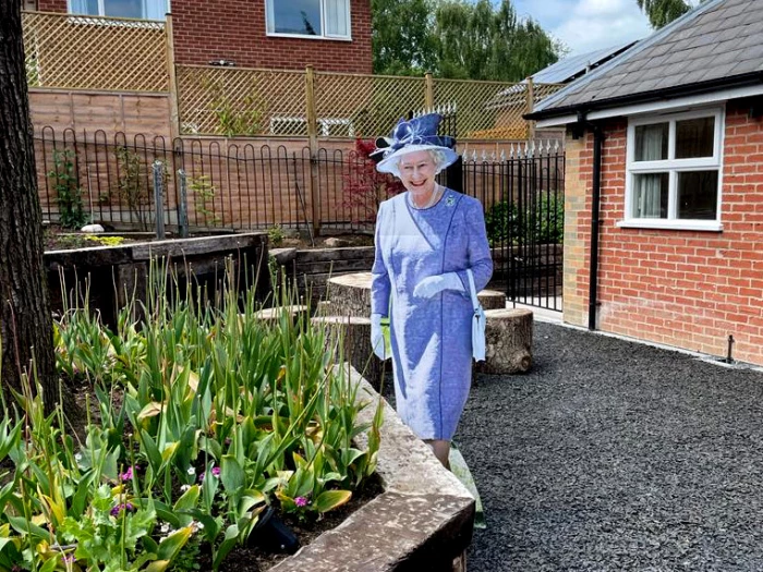 the queen amp the garden