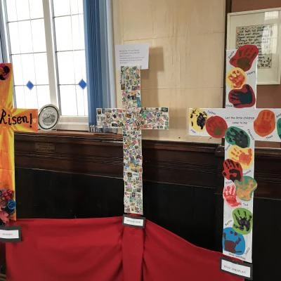 three display crosses
