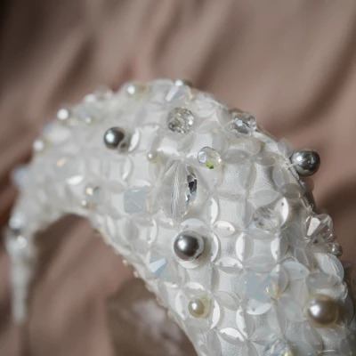 venus beaded bridal headband detail p