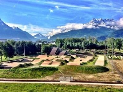 wcc aigle sx bmx track end view