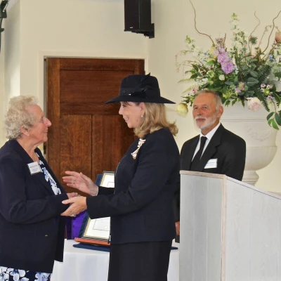 wheelyboat queen39s award