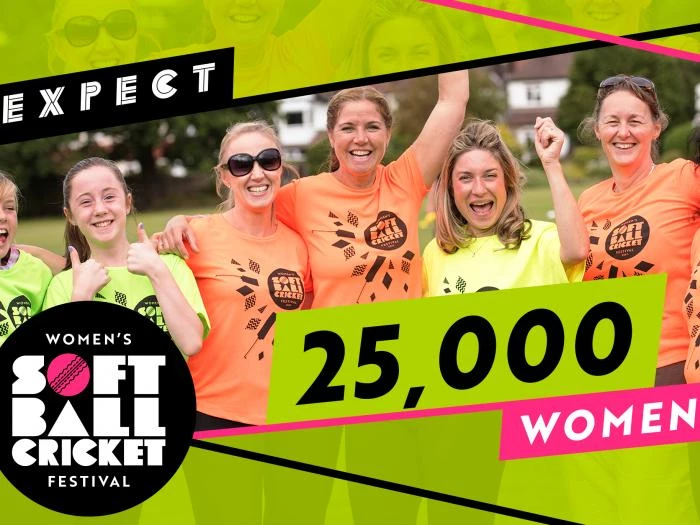 women39s softball cricket