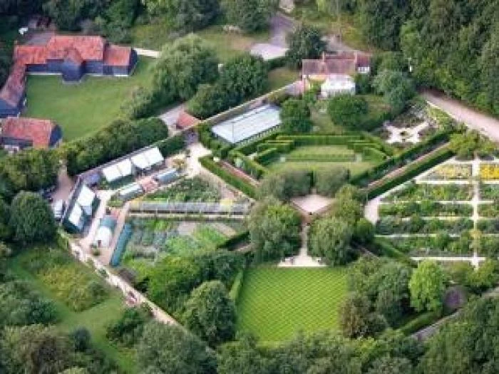 wormsley walled garden