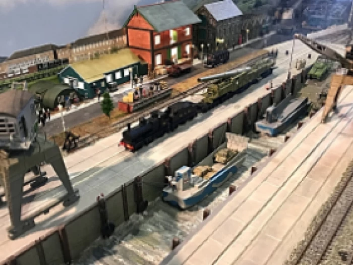 wrenbury--district-model-railway